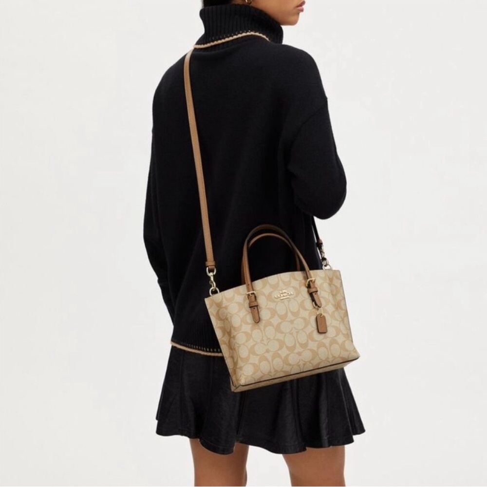 Coach Signature Mollie Tote 25 - Picture 3 of 9